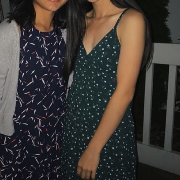 rare brandy melville green floral amara dress - Picture 2 of 3